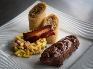 Épaule de porc laqué au miel et au soja