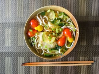 Udon végétarien - Recettes de cuisine Ôdélices