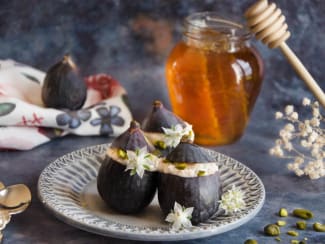 Yaourt de brebis aux cerises facile : découvrez les recettes de Cuisine  Actuelle