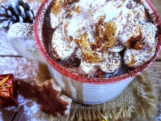 Chocolat chaud vegan épicé aux guimauves - Recette par Immersion Végétale