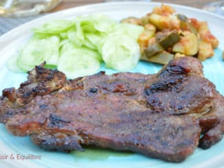 Échine de porc au cinq épices au barbecue