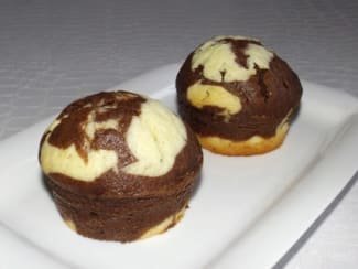 Chocolat chaud, biscuits, truffesDes recettes de boissons et desserts à  réaliser avec du chocolat en poudre