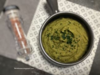 Pommes de terre oignons lardons - Recette par Recettes au companion ou pas