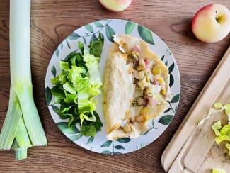 Crêpes poireaux, pommes, brie