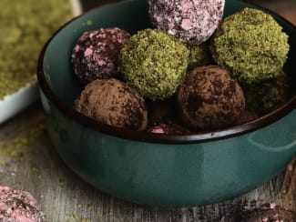 Truffes classiques au chocolat noir sans oeufs et sans sucre - Recette par  Inspiration Gourmande