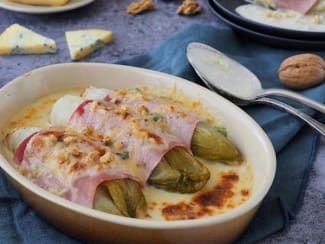 Ficelles picardes : crêpes farcies au jambon, champignons et béchamel -  Recettes de cuisine Ôdélices