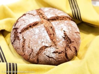 Pain de seigle aux graines - Recette par Kélou