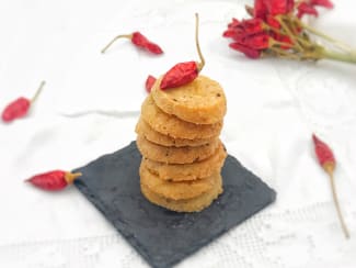 Sablés apéritifs parmesan et piment d'Espelette