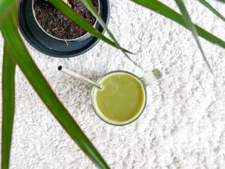 Matcha latte coconut vegan