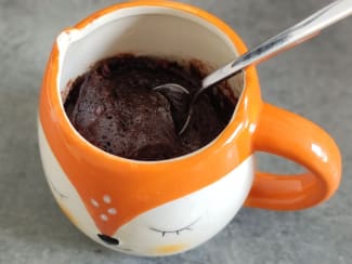 Mug cake chocolat-banane sans farine