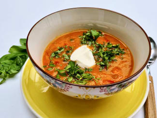 Recette soupe glacée de tomates au basilic - Marie Claire