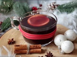 Vin chaud traditionnel comme en Alsace - Recette par Grignotine