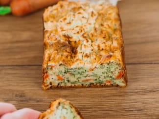 Le cake façon zéro déchet aux carottes