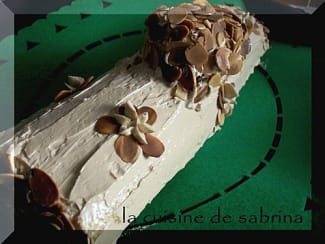 Bûche moka au pralin rapide : découvrez les recettes de cuisine de