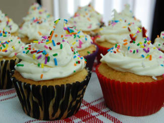 Glaçage cupcakes inratable : Recette de Glaçage cupcakes inratable