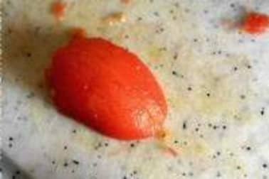 Epépiner et concasser une tomate - Etape 7