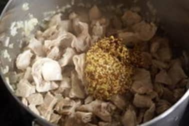 Petit ragoût de lapin à la moutarde ancienne - Etape 5