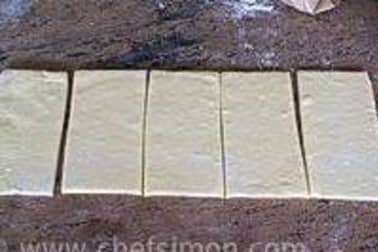 Croissants et pains au chocolat - Découpe et cuisson - Etape 8