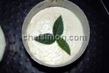 Charlotte bavaroise à la rhubarbe sur fond de biscuit spéculoos - Etape 11