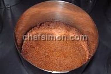 Charlotte bavaroise à la rhubarbe sur fond de biscuit spéculoos - Etape 10