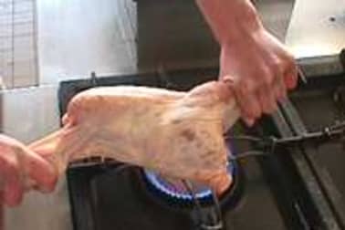 Habiller une volaille - Etape 1