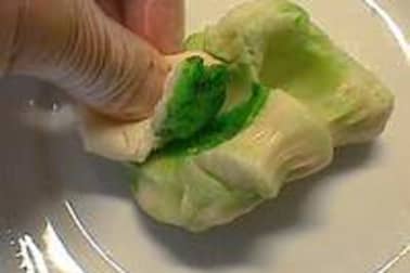 Colorer de la pâte d'amande - Etape 7