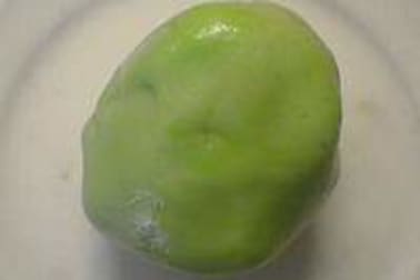 Colorer de la pâte d'amande - Etape 10