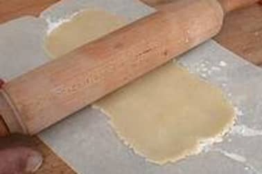 Parchemin en pâte d'amande - Etape 3