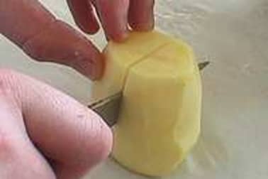 Pommes de terre tournées - Etape 3