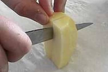 Pommes de terre tournées - Etape 4