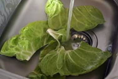 Ciseler les aromatiques et légumes feuilles - Etape 1