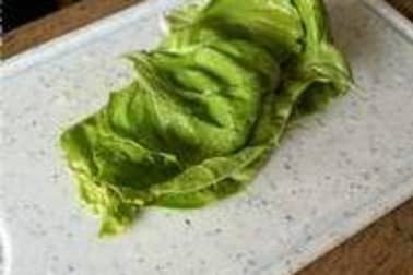 Ciseler les aromatiques et légumes feuilles - Etape 2