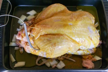 Chapon farci au foie gras : la cuisson - Etape 10