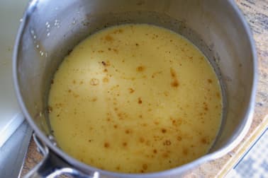 Chapon farci au foie gras : le jus de cuisson - Etape 2