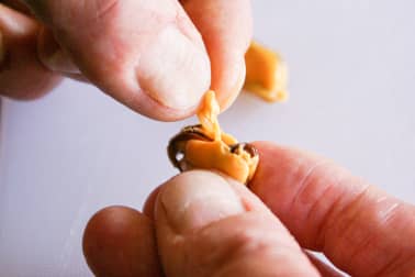 Ebarber les moules - Etape 3