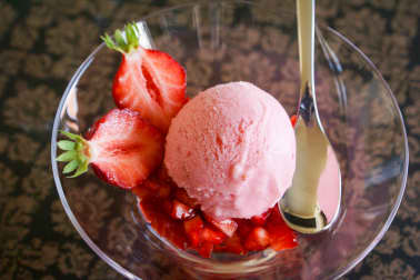 Glace à la fraise et au fromage blanc - Etape 11