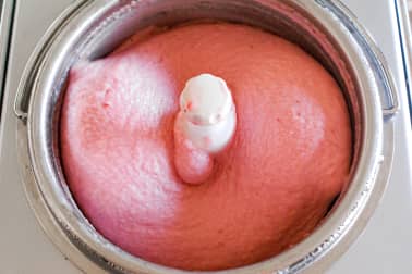 Glace à la fraise et au fromage blanc - Etape 9