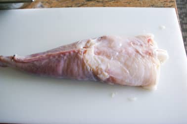 Lever des filets de lotte - Etape 1