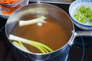 Nage de Saint-Jacques aux petits légumes - Etape 5