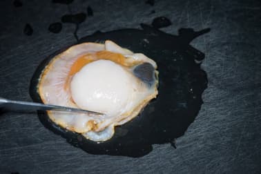 Parer une noix de saint Jacques - Etape 1