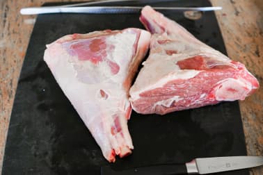 Souris d'agneau confites à l'ail - Etape 1