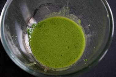 Jus vert épinards, roquette et basilic - Etape 8