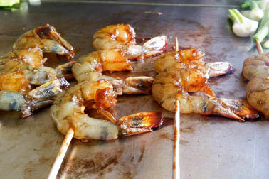 Brochettes de gambas au miel - Etape 7