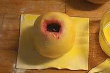 Douillon de poires à la gelée de cassis - Etape 2