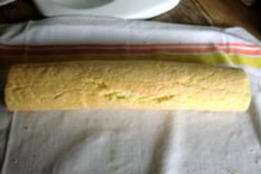 Bûche de Noel au chocolat : former la bûche - Etape 9