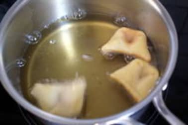 Bugnes lyonnaises - Etape 9