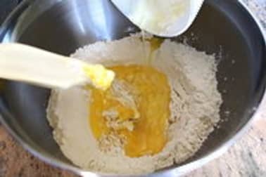 Bugnes lyonnaises - Etape 2