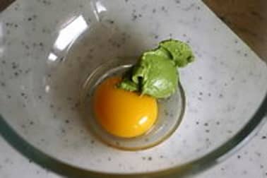 Mayonnaise à l'huile d'olive et moutarde aux herbes - Etape 2