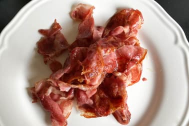 Oeufs cocotte, bacon, ciboulette - Etape 4