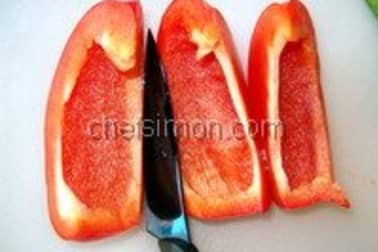 Peler un poivron au couteau - Etape 7